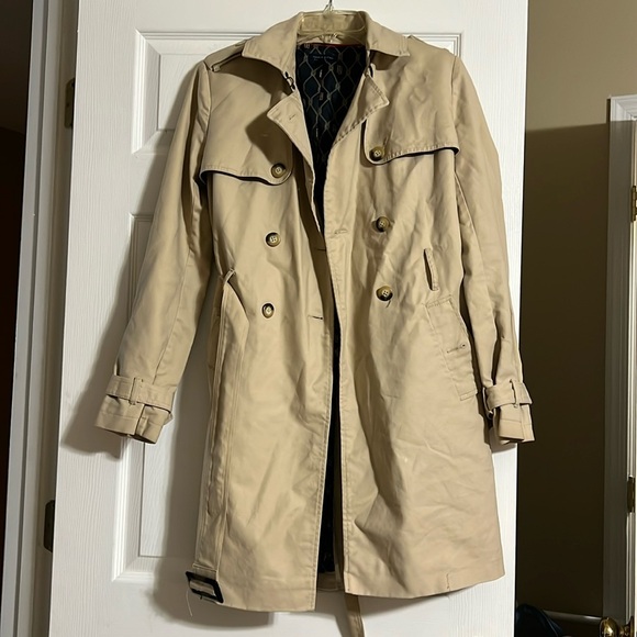 Tommy Hilfiger trench coat - Picture 2 of 4